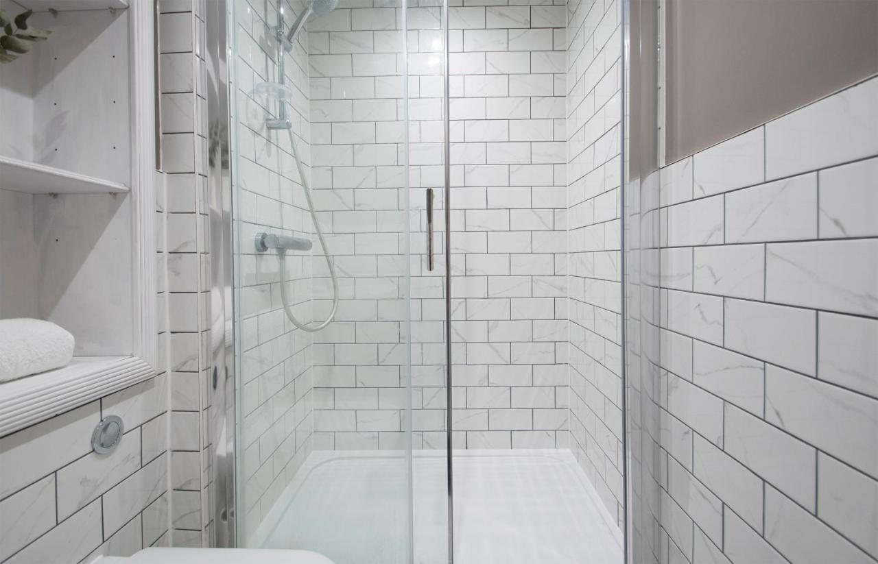 Modern Apartment In Leamington Spa City Centre Экстерьер фото