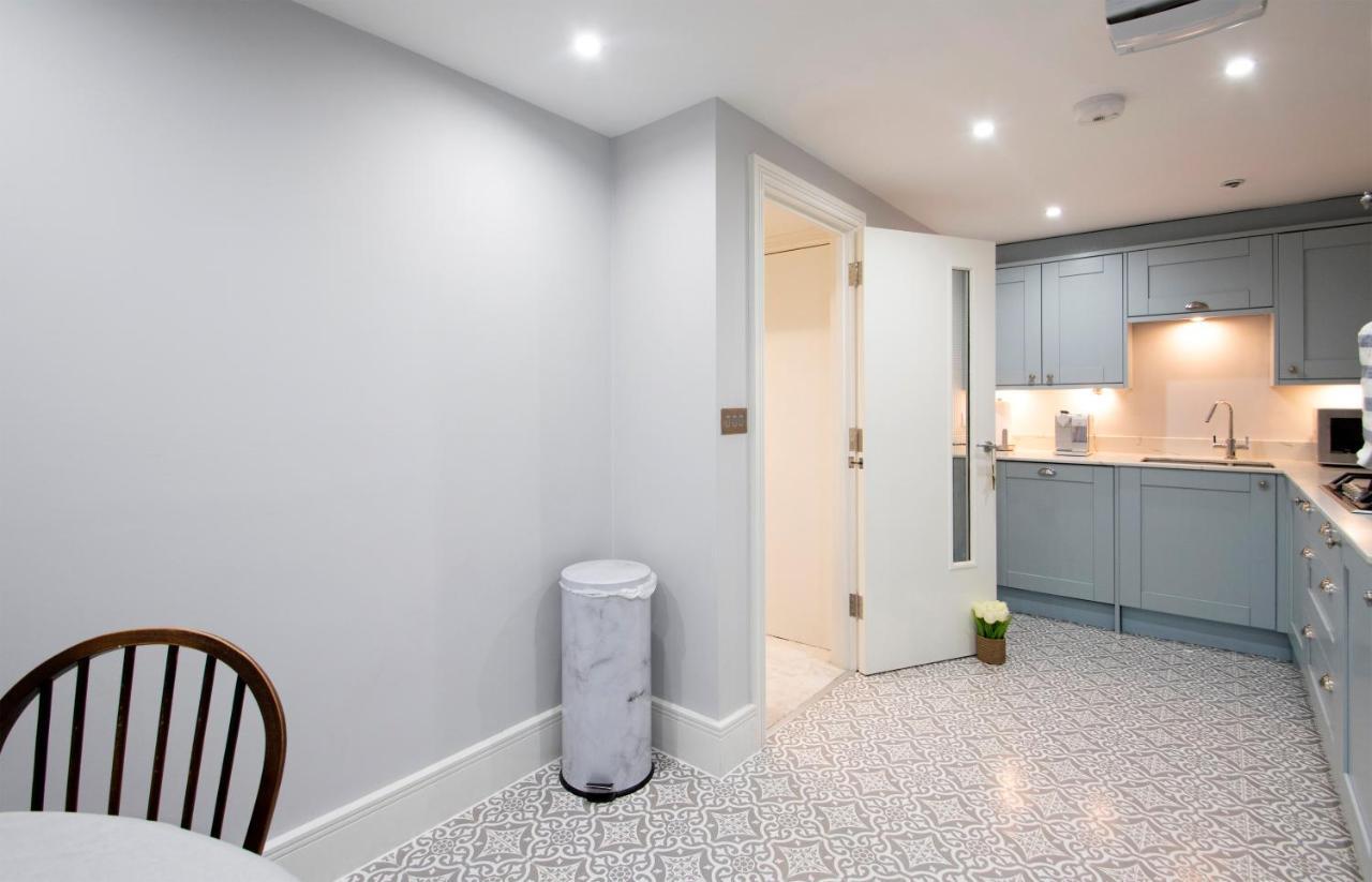 Modern Apartment In Leamington Spa City Centre Экстерьер фото